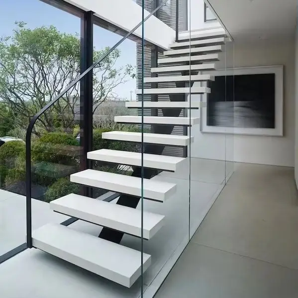 H49d92f3b23d743aeaeaf7dfdb3d9e341d Modern Color Stairs - Image 1